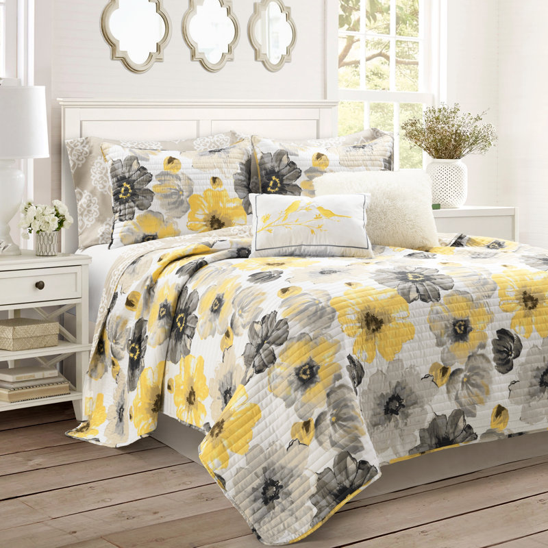 Lush Decor reversible Quilt set outlet Queen